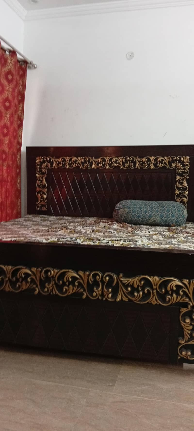 bed with side tables and dressing table 0