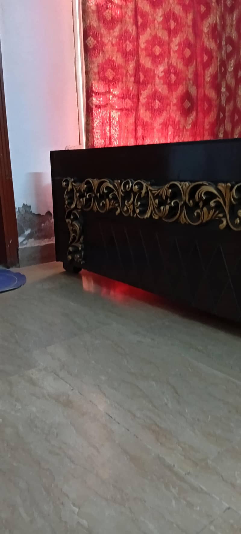 bed with side tables and dressing table 1