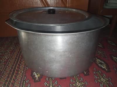 cooking pot