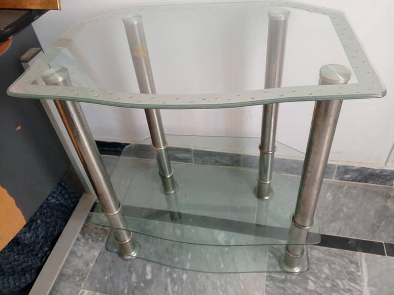 TV table 1