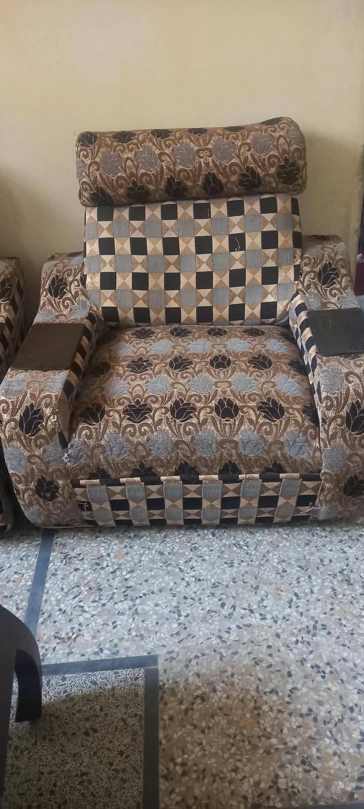 sofa set 1