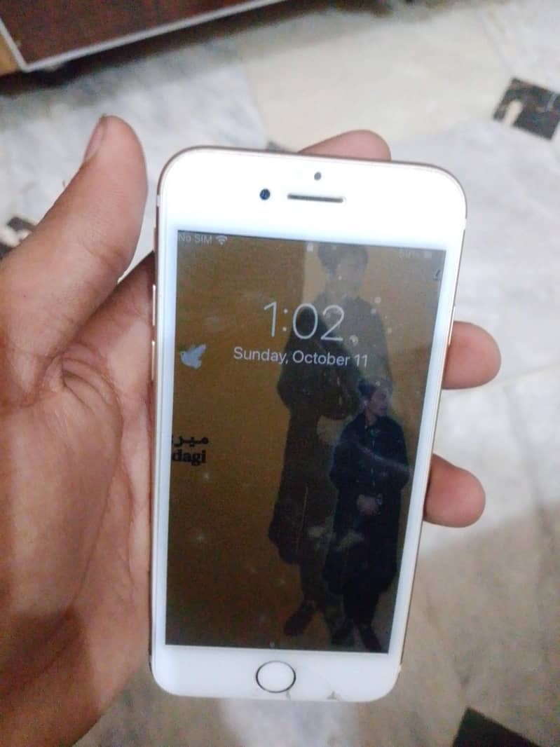 Apple iPhone 7 2