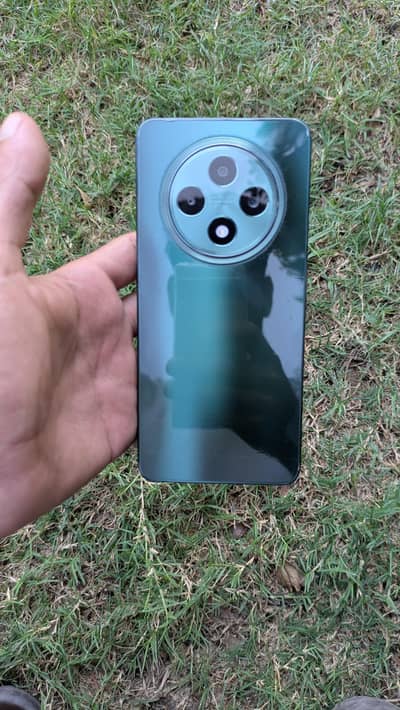 OPPO Reno 12 F