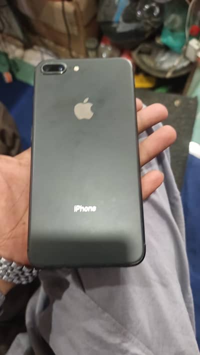 Apple iPhone 8 Plus