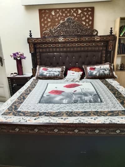 Beautiful bed in good condition