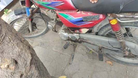bike fully working no work requerd,03211010404