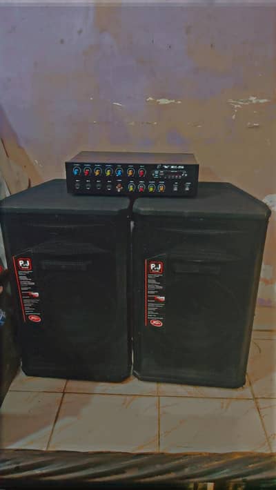 amplifier spiker and mic