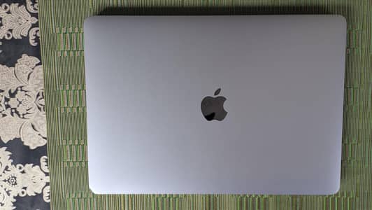 MacBook Pro(2017) 13-inch- Touch Bar-Finger–16GBRam(DDR3) 256 SSD