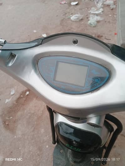 electric scooty for sale. make star