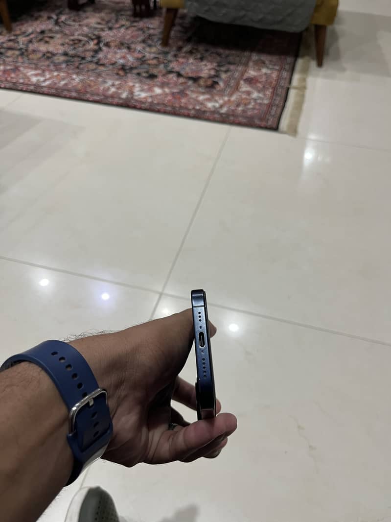 Apple iPhone 15 Pro 5