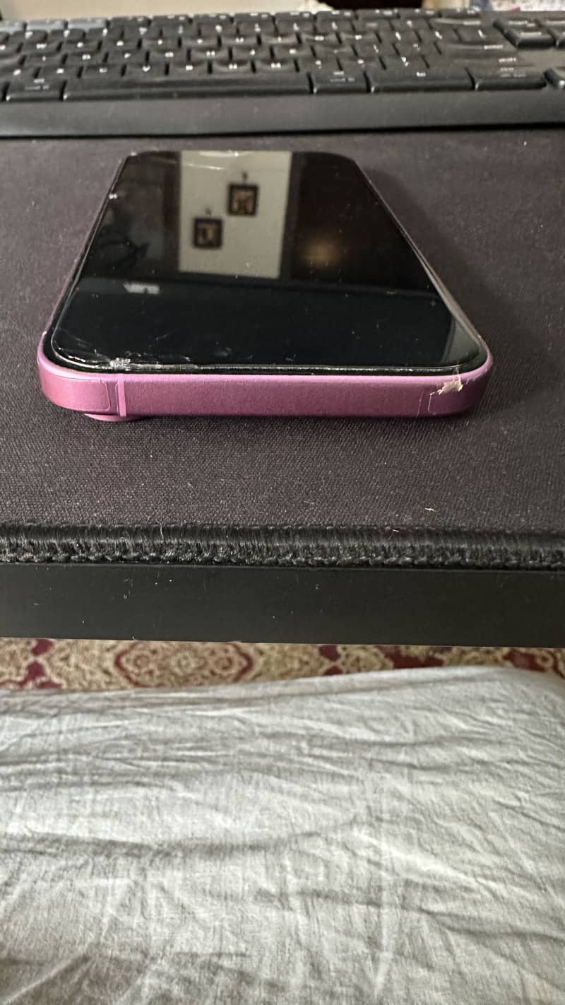 Apple iPhone 16 Plus 1