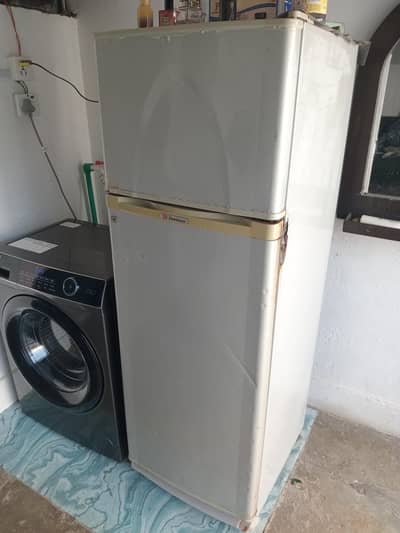 Dawlance Refrigerator