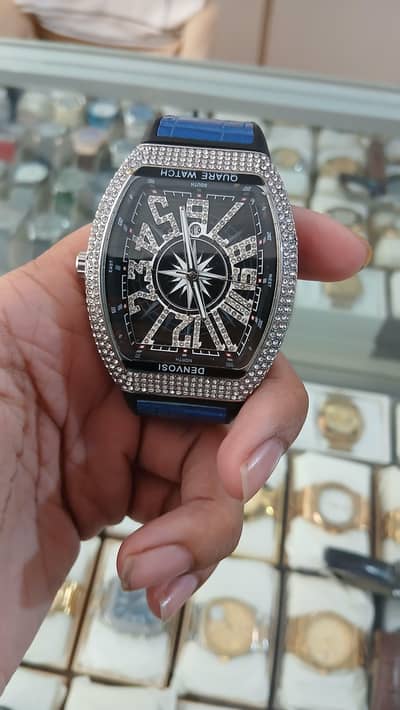 luxury Frank Muller watch Best for fashion and time and date show