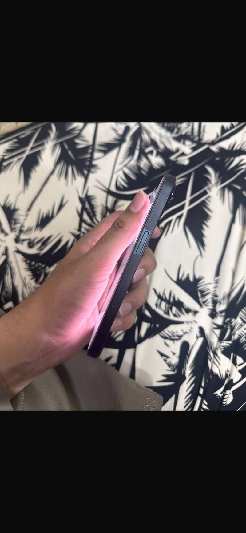 Apple iPhone 13 5
