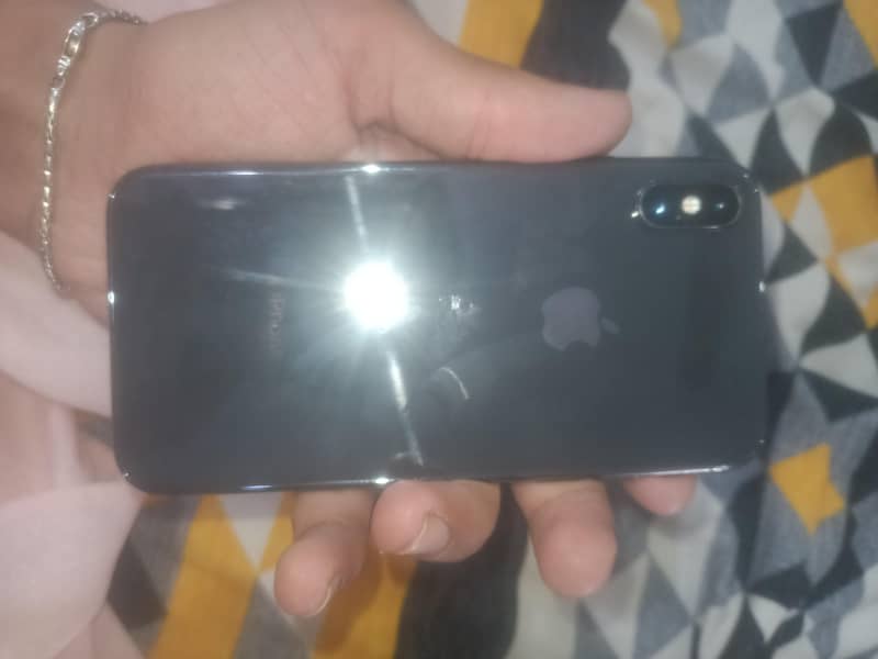 Apple iPhone X 6