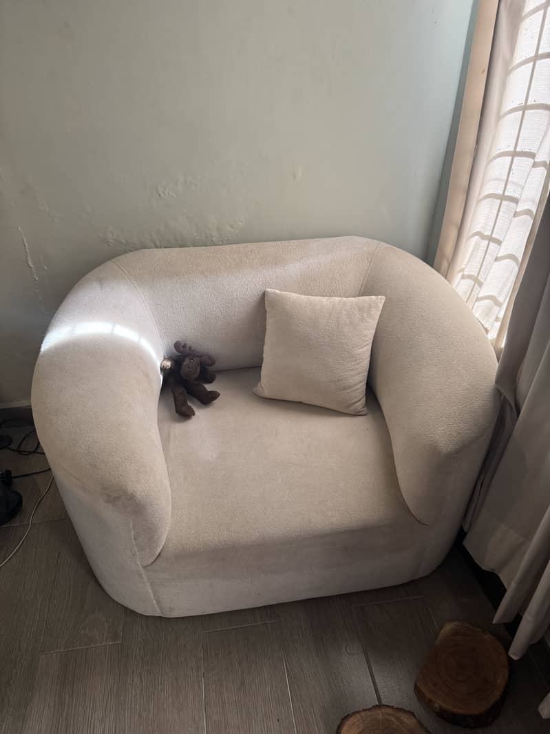 One seater cloud sofa 1