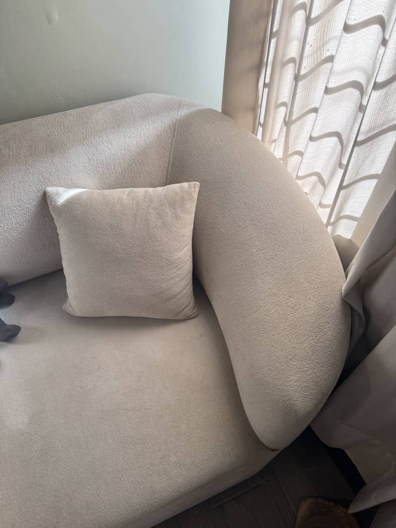 One seater cloud sofa 2
