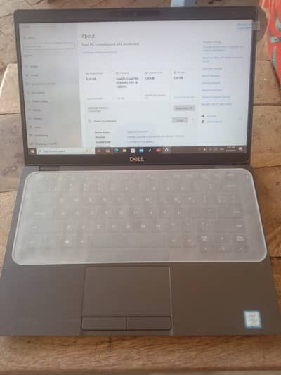 Dell Latitude 5400 Lptop like New with Shoulder Bag