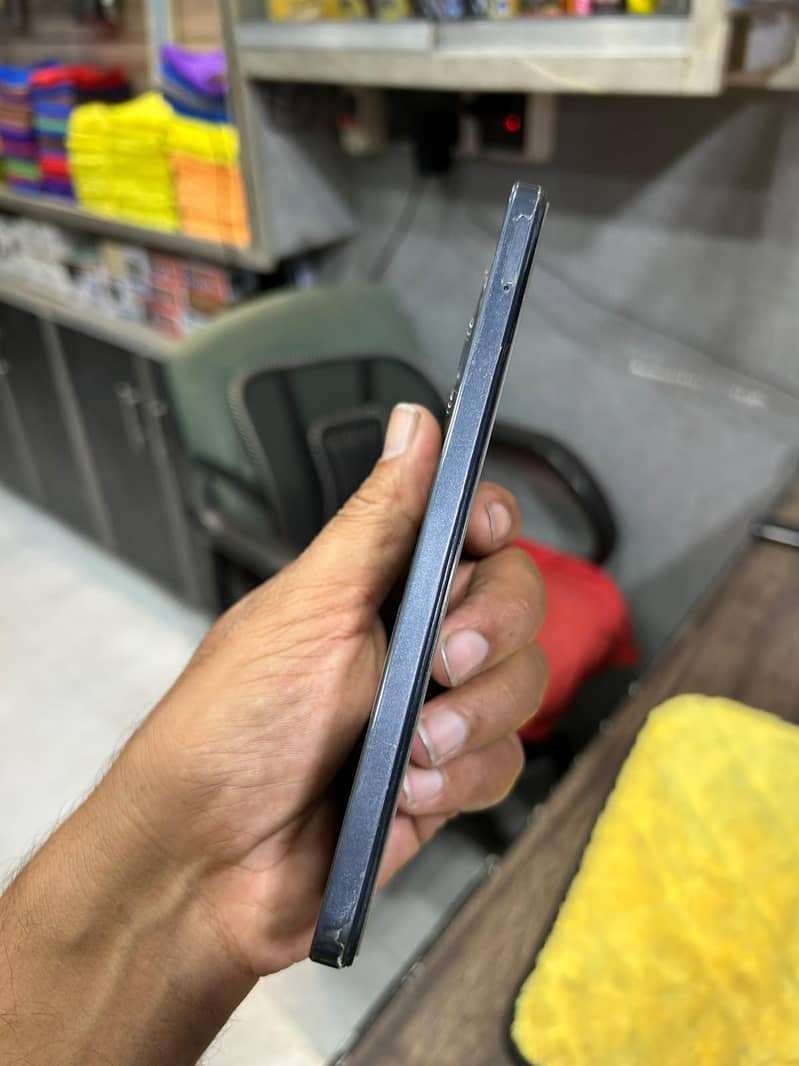 Realme Note 70 0