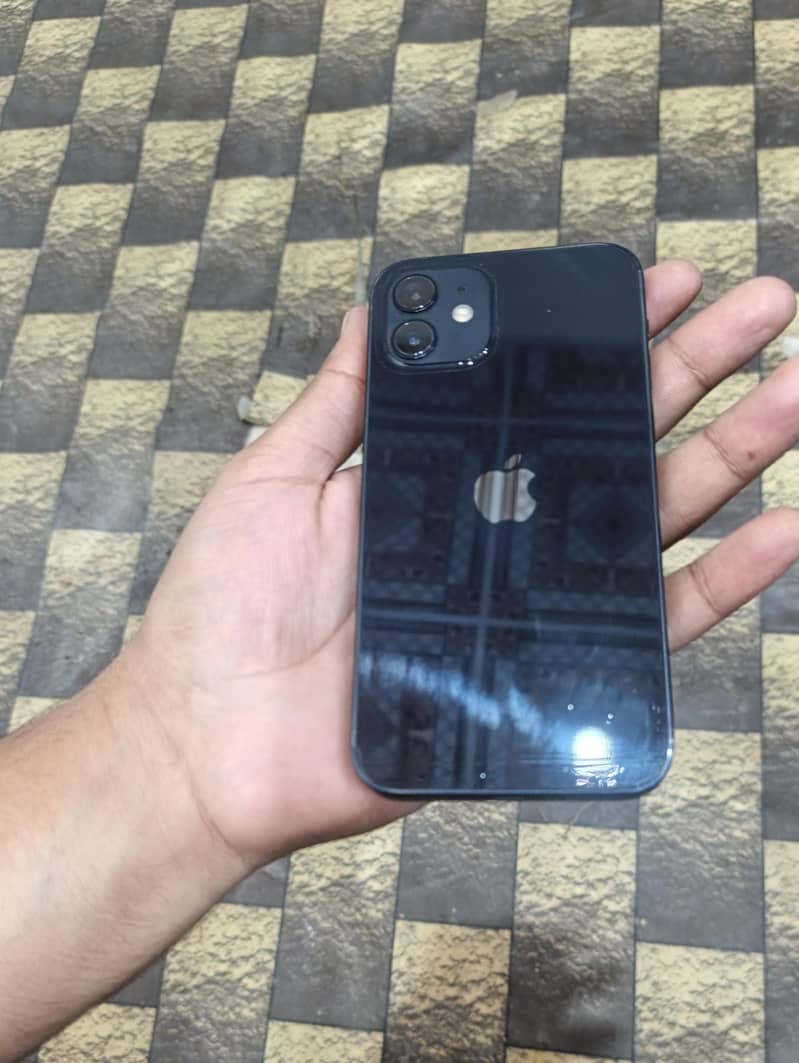 Iphone 12 3