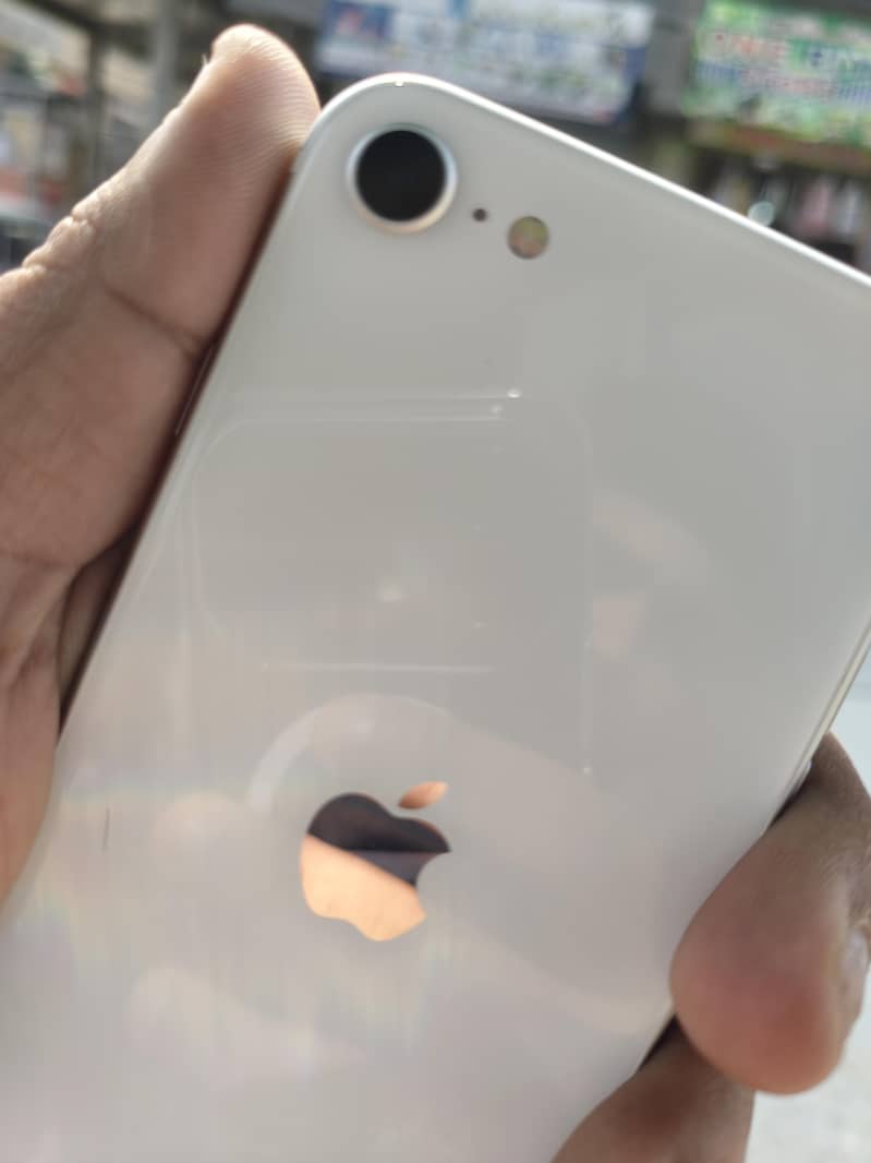 Apple iPhone SE 1
