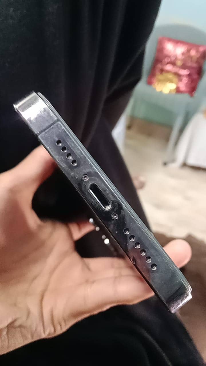 Apple iPhone 14 Pro Max 5