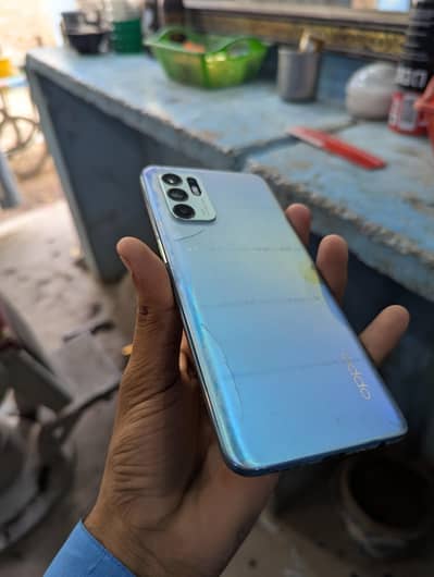 OPPO Reno6