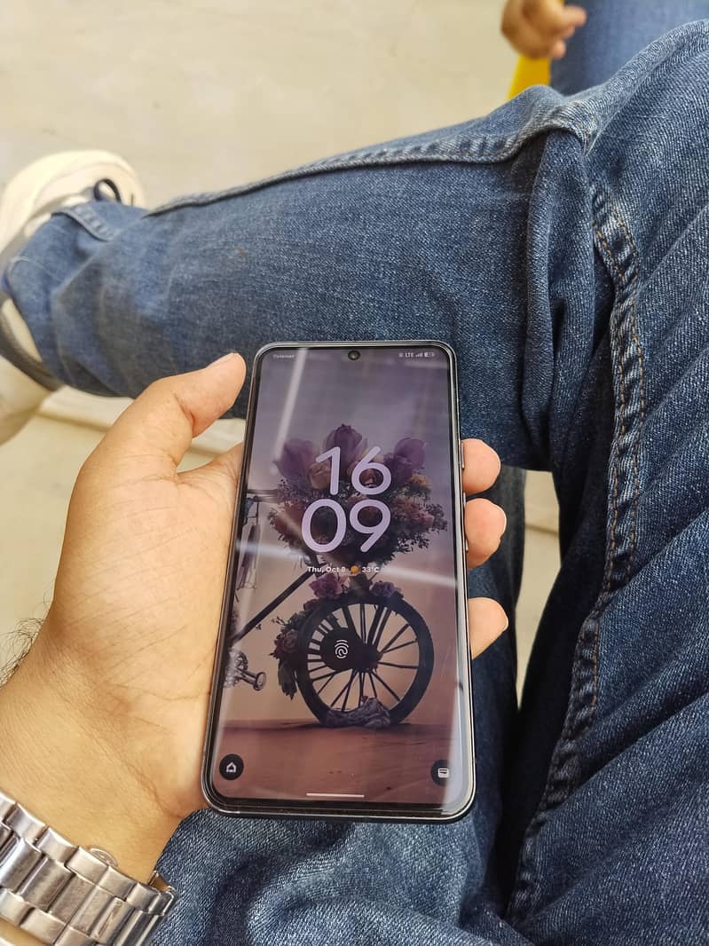 Google Pixel 8 1