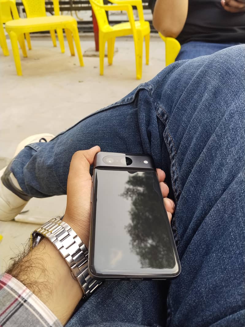 Google Pixel 8 7