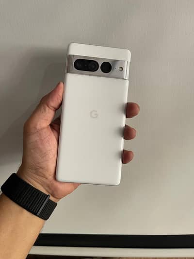 Google Pixel 7 Pro – 12GB RAM / 512GB Storage