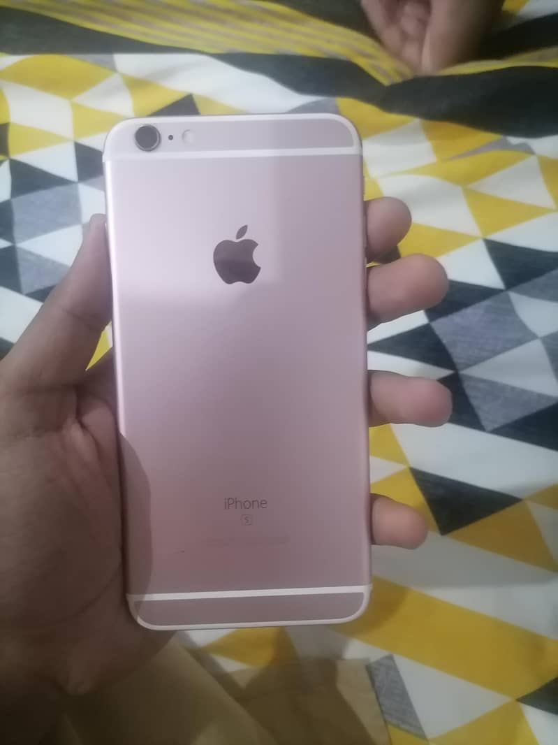 Apple iPhone 16 Plus 6
