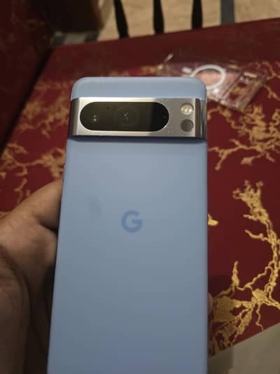 Google Pixel 8 Pro