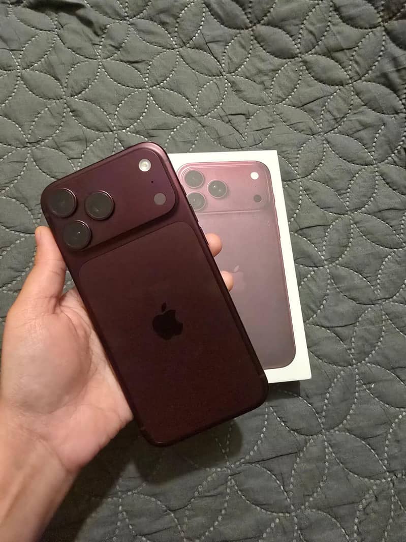 Apple iPhone 18 Pro Max 0
