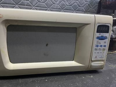 Dawlance microwave