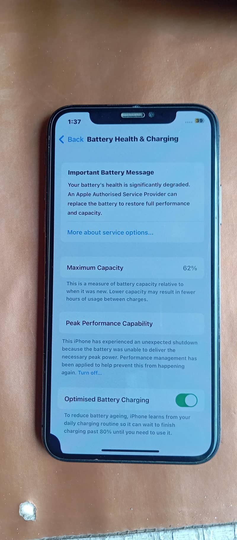 Apple iPhone X 4