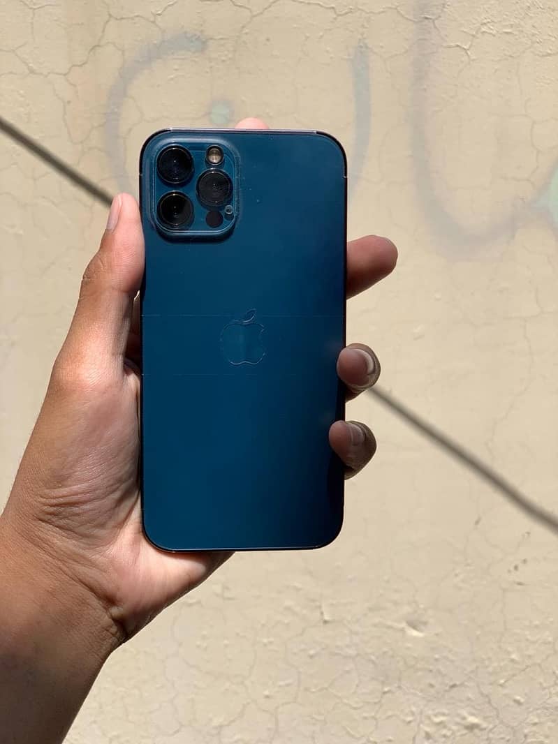 Apple iPhone 12 Pro 2