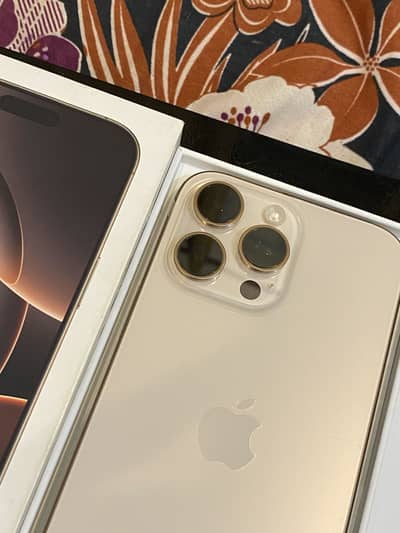 Apple iPhone 16 Pro Max