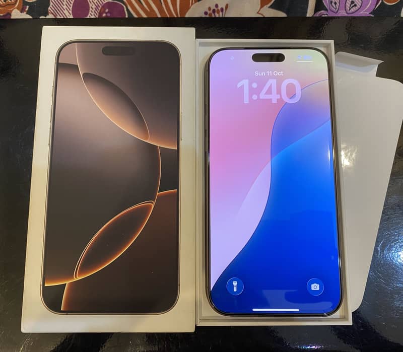 Apple iPhone 16 Pro Max 2