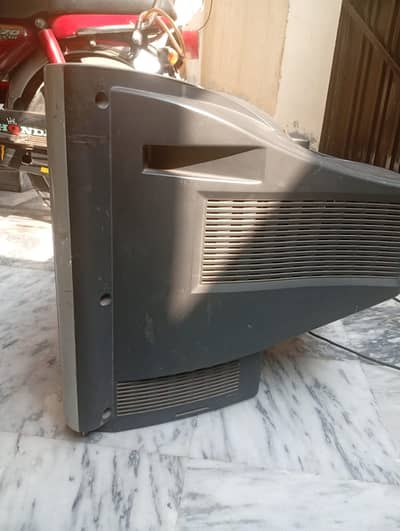 LG 21 inch Flatron television
