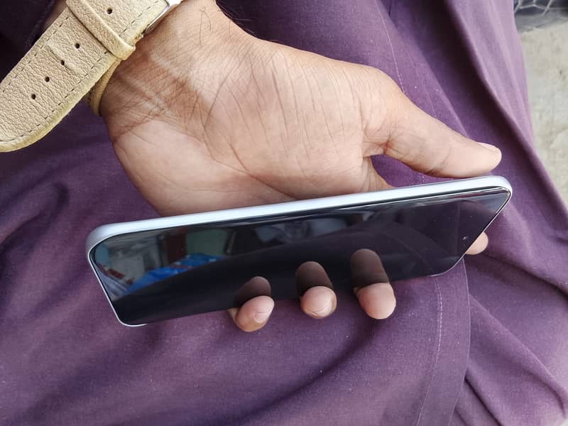 Infinix Note Edge 11