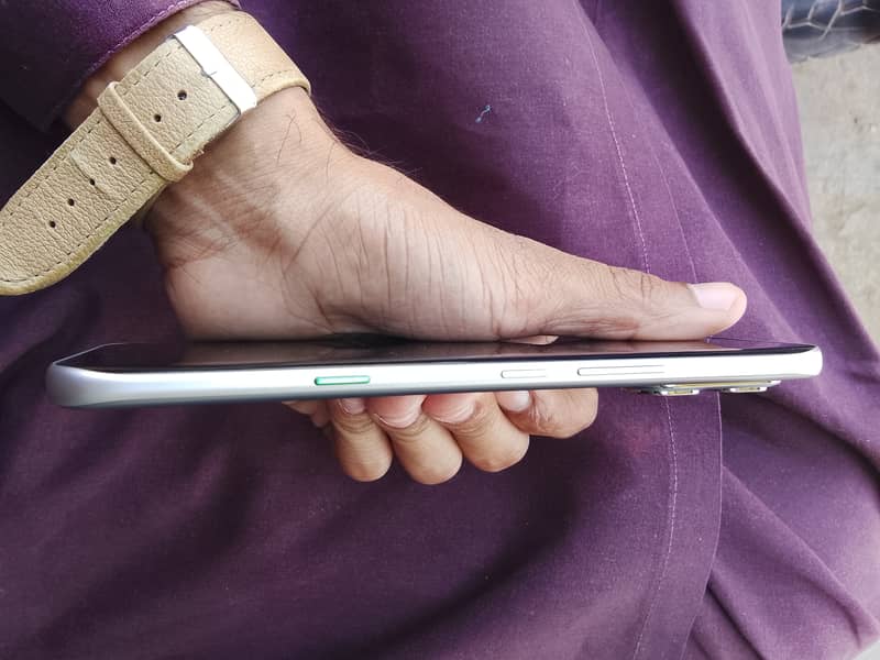 Infinix Note Edge 12