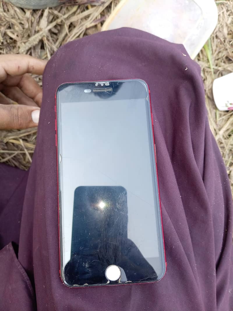 Apple iPhone 7 Plus 2