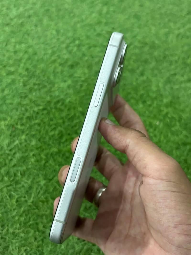 Apple iPhone 17 Pro Max 6