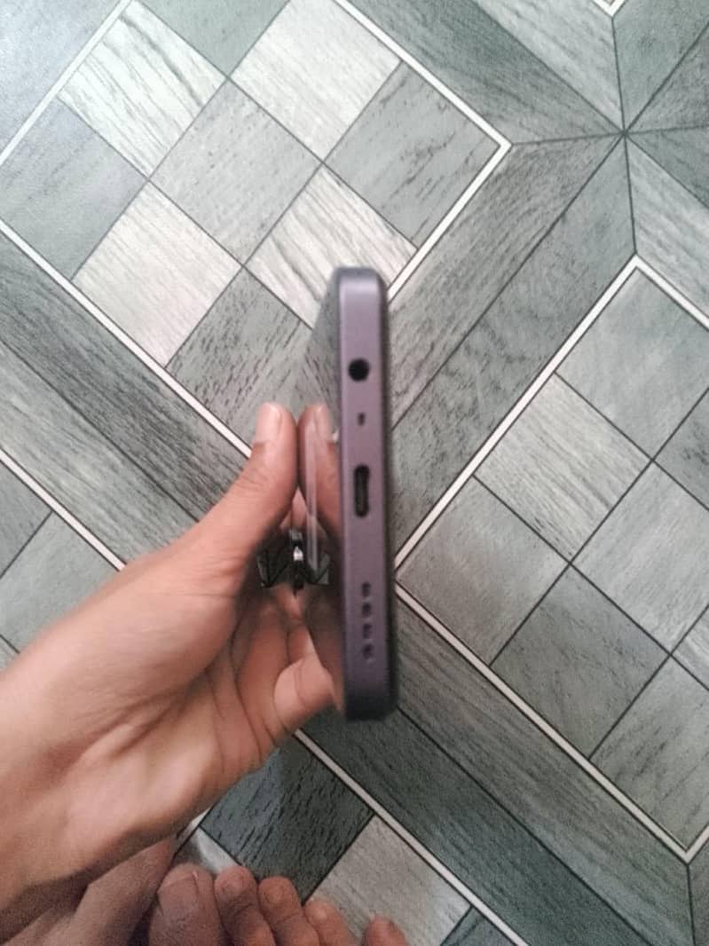 Realme Note 60 1