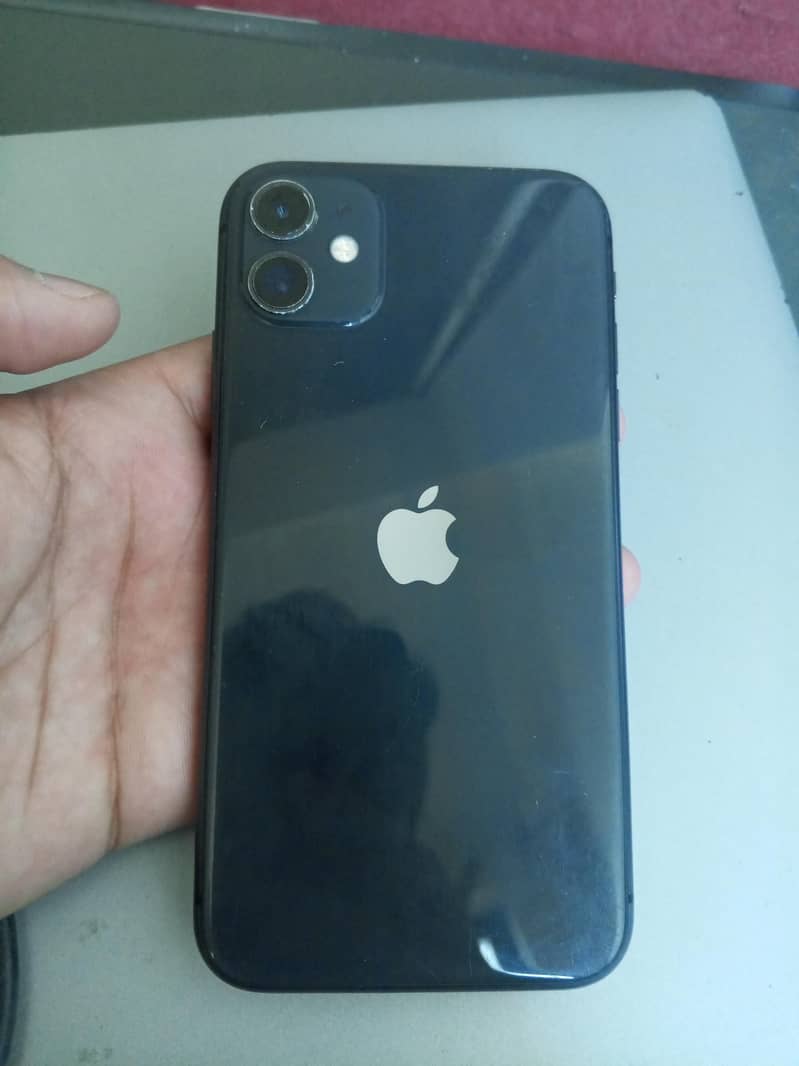 Apple iPhone 11 0