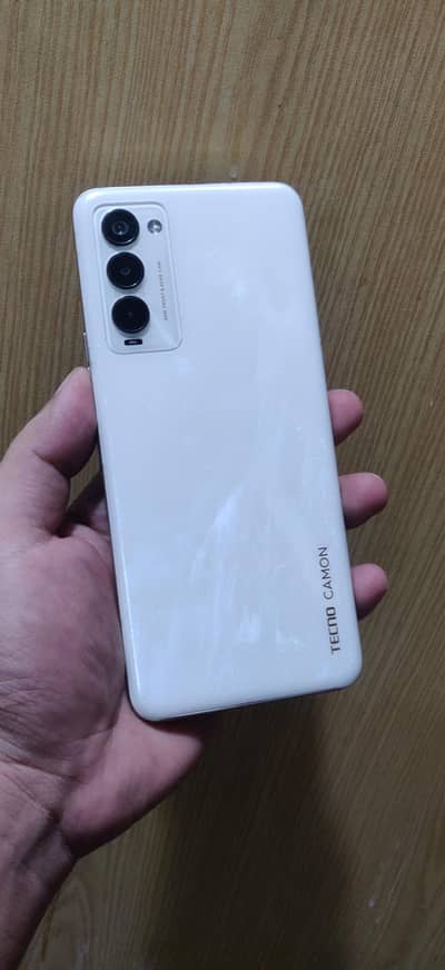 Tecno CAMON 18T