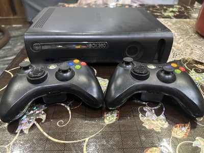 Xbox 360 Gaming Console + 2 Wireless Controllers + 20 Built-in Games