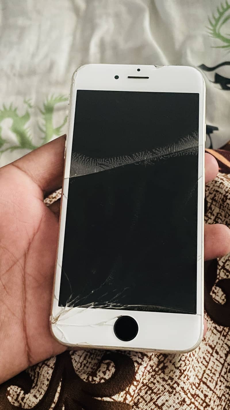 Apple iPhone 6 2