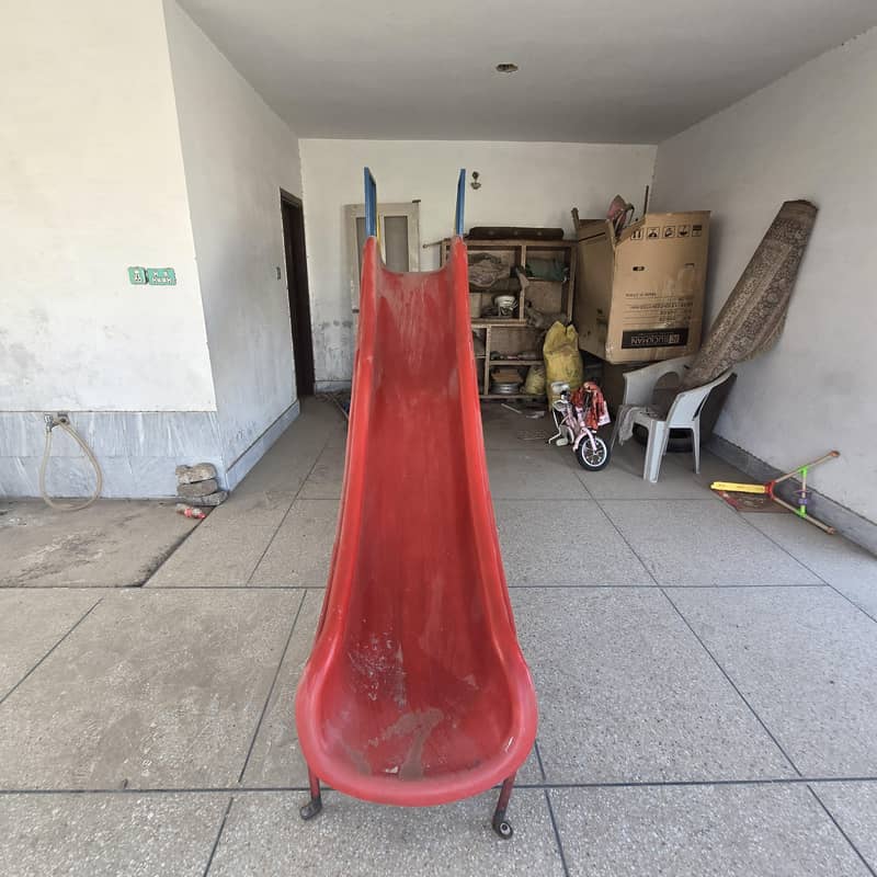 Large Slide In Mint Condition 2