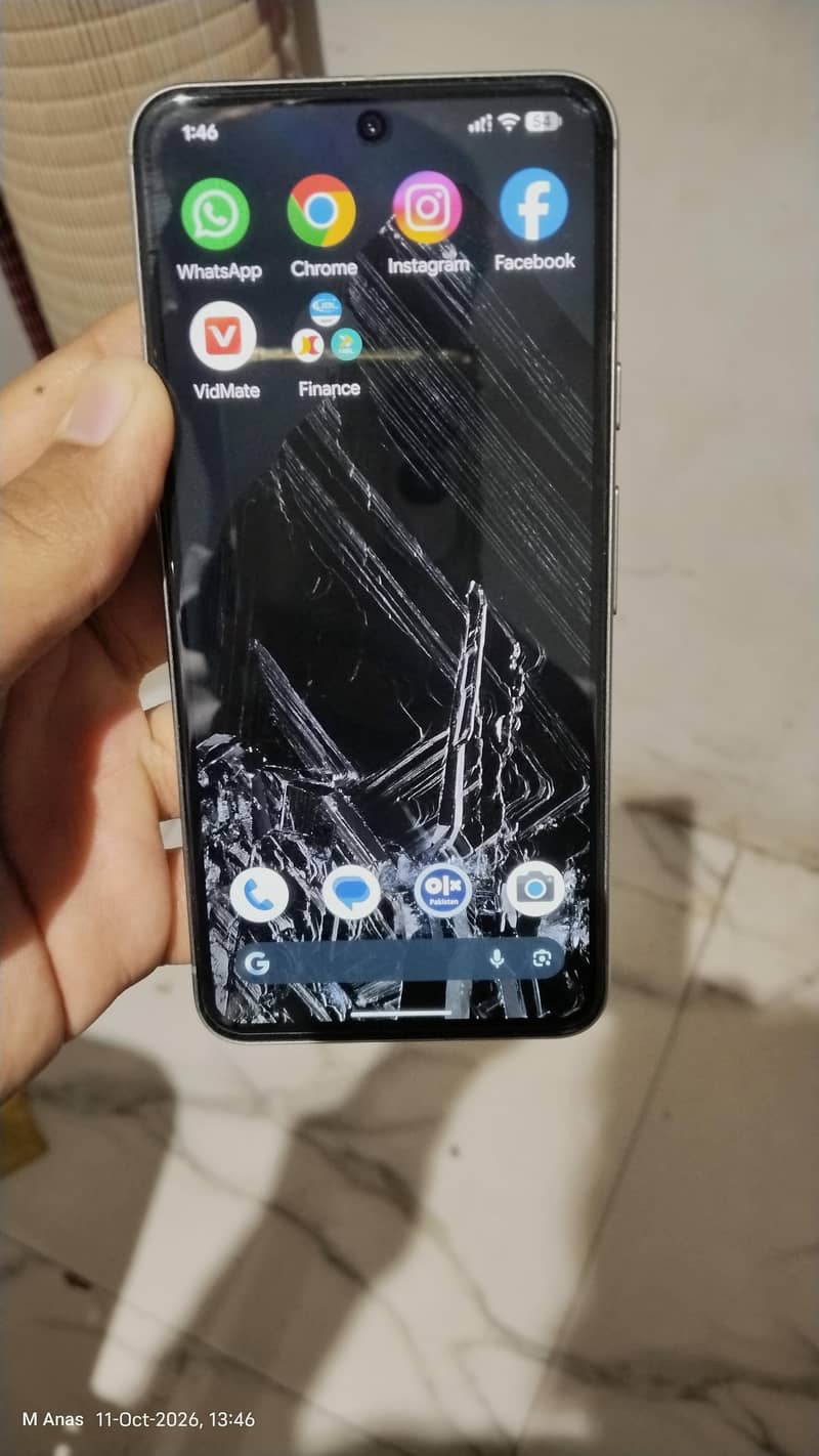 Google Pixel 8 Pro 2